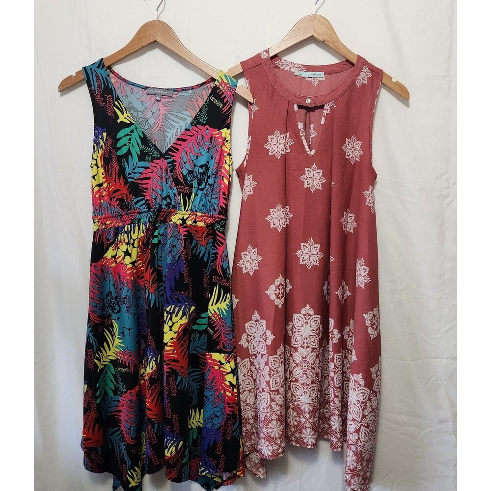 Lot Of 2 Womens Dresses Size SMALL Spring Summer Floral Boho Cruise Vacation